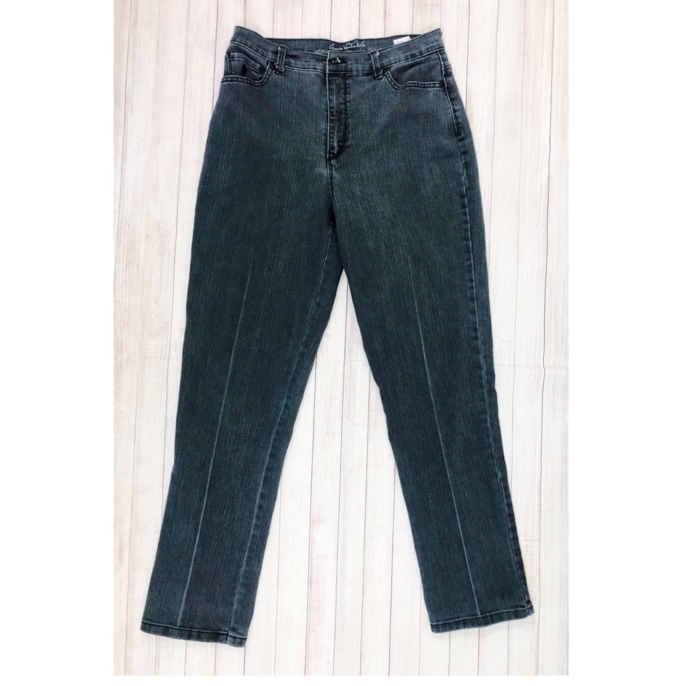 Gloria Vanderbilt Gray Amanda Jeans Size 10